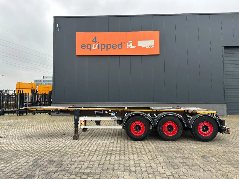 Burg 20FT ADR (EX/II, EX/III, FL, AT) Chassis, Empty weight : 3.690kg, SAF INTRADISC, 2x Liftaxle, NL-chassis - Полуприцеп-контейнеровоз/ Сменный кузов: фото 2 Burg 20FT ADR (EX/II, EX/III, FL, AT) Chassis, Empty weight : 3.690kg, SAF INTRADISC, 2x Liftaxle, NL-chassis - Полуприцеп-контейнеровоз/ Сменный кузов: фото 2
