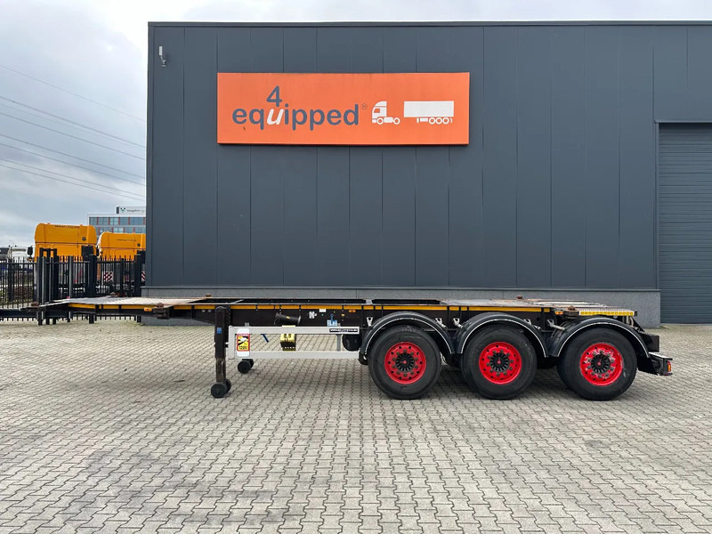 Burg 20FT ADR (EX/II, EX/III, FL, AT) Chassis, Leergewicht : 3.690kg, SAF INTRADISC, 2x Liftachse, NL-Chassis - Полуприцеп-контейнеровоз/ Сменный кузов: фото 2 Burg 20FT ADR (EX/II, EX/III, FL, AT) Chassis, Leergewicht : 3.690kg, SAF INTRADISC, 2x Liftachse, NL-Chassis - Полуприцеп-контейнеровоз/ Сменный кузов: фото 2