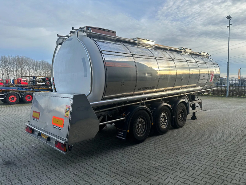 Feldbinder LEVENSMIDDELEN / FOOD / LEBENSMITTEL / 33.500L / 3-COMP / POMP / NL-trailer / APK: 08-2026, 10x beschikbaar - Полуприцеп-цистерна: фото 3 Feldbinder LEVENSMIDDELEN / FOOD / LEBENSMITTEL / 33.500L / 3-COMP / POMP / NL-trailer / APK: 08-2026, 10x beschikbaar - Полуприцеп-цистерна: фото 3