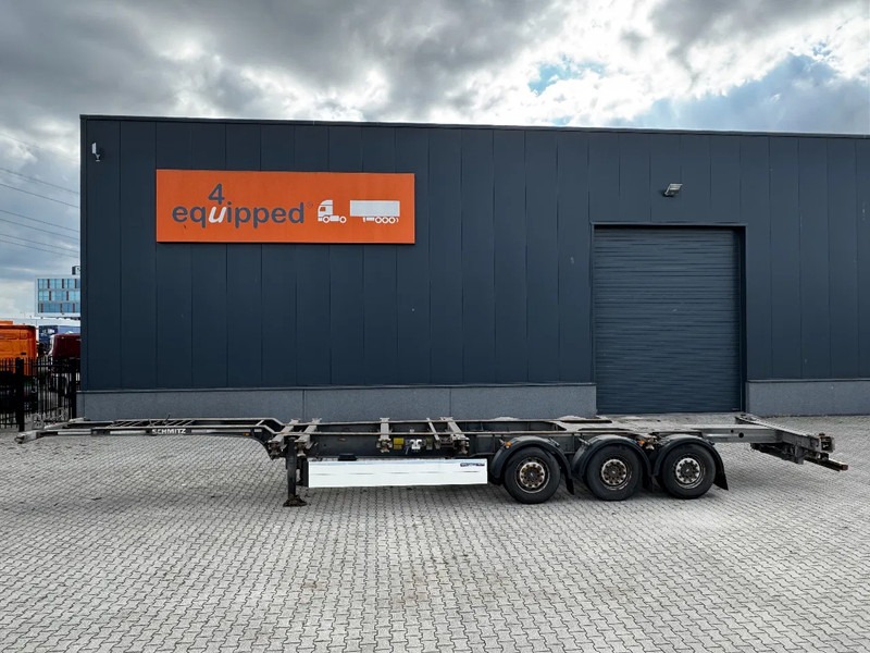 Schmitz Cargobull 45FT HC, Scheibebremsen, Liftachse, vorne + hinten + Stoßstange ausziehbar, NL-Chassis - Полуприцеп-контейнеровоз/ Сменный кузов: фото 2 Schmitz Cargobull 45FT HC, Scheibebremsen, Liftachse, vorne + hinten + Stoßstange ausziehbar, NL-Chassis - Полуприцеп-контейнеровоз/ Сменный кузов: фото 2