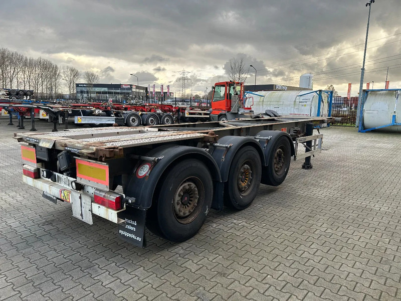 TURBO'S HOET 20FT/30FT, ADR (FL, AT, OX), empty weight: 3.720kg, liftaxle, SAF disc - Полуприцеп-контейнеровоз/ Сменный кузов: фото 3 TURBO'S HOET 20FT/30FT, ADR (FL, AT, OX), empty weight: 3.720kg, liftaxle, SAF disc - Полуприцеп-контейнеровоз/ Сменный кузов: фото 3