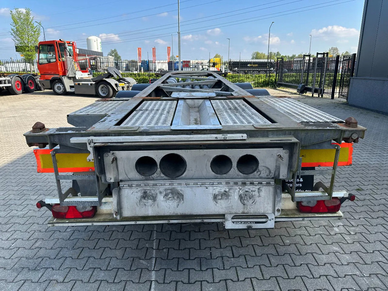 Van Hool 20FT/30FT, ADR (EX/II, EX/III, FL, OX, AT), BPW + drum, ALCOA, galvanized, liftaxle, NL-Chassis - Полуприцеп-контейнеровоз/ Сменный кузов: фото 5 Van Hool 20FT/30FT, ADR (EX/II, EX/III, FL, OX, AT), BPW + drum, ALCOA, galvanized, liftaxle, NL-Chassis - Полуприцеп-контейнеровоз/ Сменный кузов: фото 5