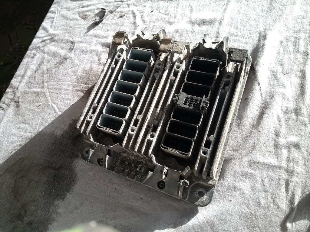 EDC Scania G320 DC932 2023102 2023102 - Блок управления для Грузовиков: фото 2 EDC Scania G320 DC932 2023102 2023102 - Блок управления для Грузовиков: фото 2