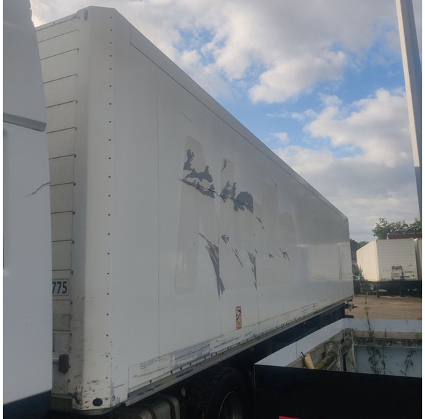 Schmitz Cargobull SKI 24 - Полуприцеп-фургон: фото 3 Schmitz Cargobull SKI 24 - Полуприцеп-фургон: фото 3