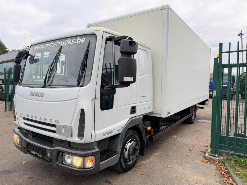 Iveco EUROCARGO 80E18 CLOSED BOX 6m00 x 2m49 x 2m37 - EURO 5 - *176.000km* - TAILLIFT - MANUAL - BE TRUCK - Грузовик с закрытым кузовом: фото 3 Iveco EUROCARGO 80E18 CLOSED BOX 6m00 x 2m49 x 2m37 - EURO 5 - *176.000km* - TAILLIFT - MANUAL - BE TRUCK - Грузовик с закрытым кузовом: фото 3