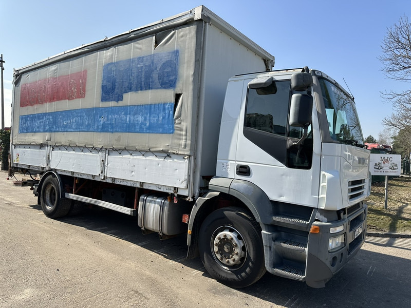 Iveco STRALIS 270 - 190S27 4x2 BACHER RIDELLES / BOX + ALU SIDE BOARDS - 6m90 - MANUAL ZF - EURO 3 - AIR SUSPENSION - Тентованный грузовик: фото 1 Iveco STRALIS 270 - 190S27 4x2 BACHER RIDELLES / BOX + ALU SIDE BOARDS - 6m90 - MANUAL ZF - EURO 3 - AIR SUSPENSION - Тентованный грузовик: фото 1
