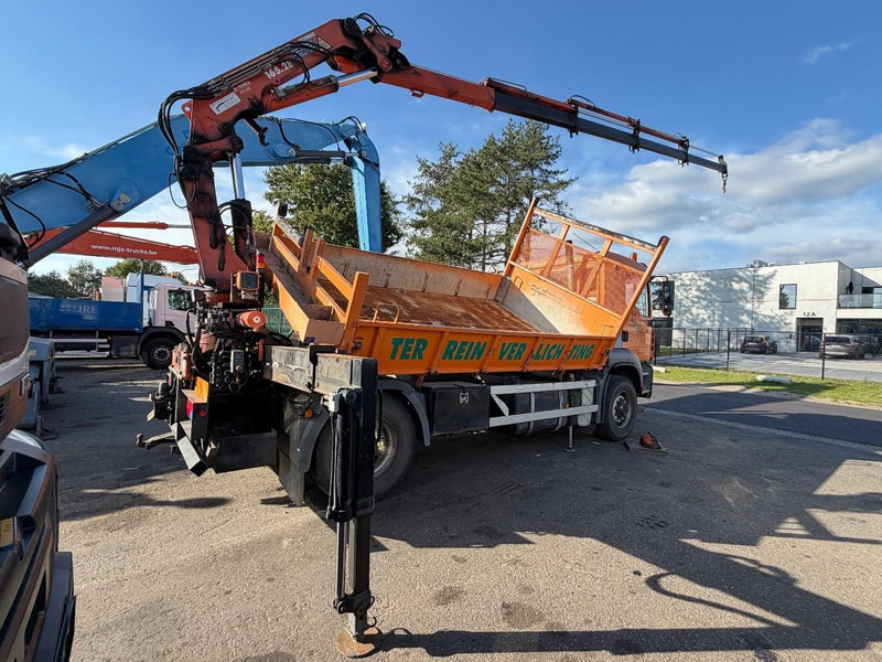 MAN TGA 18.310 4x4 Hydro-drive 2-SEITEN KIPPER + KRAN ATLAS 165 (4x) + RADIO - BE truck - Самосвал, Автоманипулятор: фото 4 MAN TGA 18.310 4x4 Hydro-drive 2-SEITEN KIPPER + KRAN ATLAS 165 (4x) + RADIO - BE truck - Самосвал, Автоманипулятор: фото 4