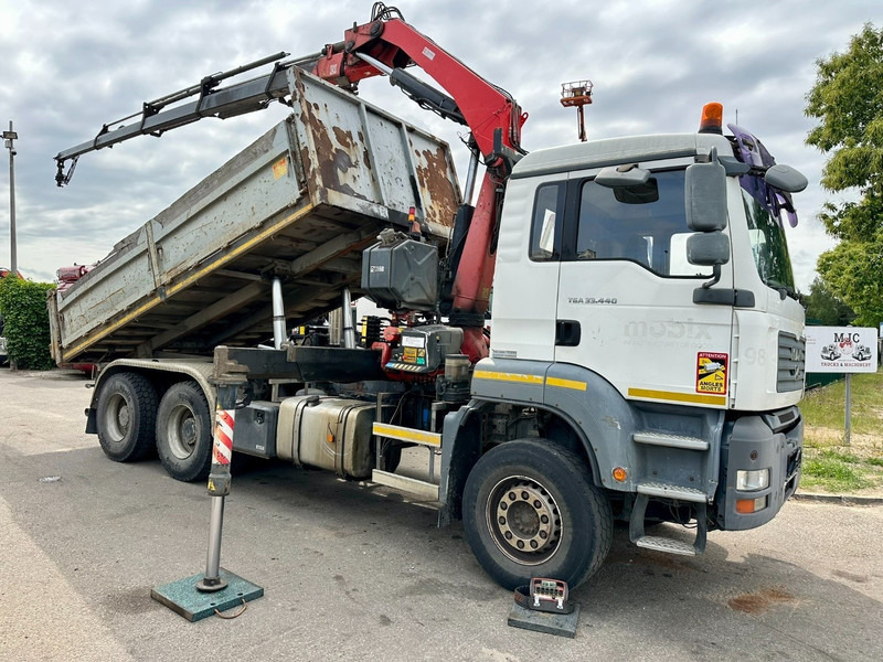 MAN TGS 33.440 6x4 TIPPER + CRANE FASSI F230 - 5x HYDR - 5/6 F Rotator - BIG AXLES HUB REDUCTION / STEEL SPRING - Самосвал, Автоманипулятор: фото 1 MAN TGS 33.440 6x4 TIPPER + CRANE FASSI F230 - 5x HYDR - 5/6 F Rotator - BIG AXLES HUB REDUCTION / STEEL SPRING - Самосвал, Автоманипулятор: фото 1