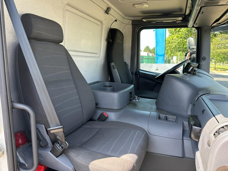 Автоманипулятор Scania P410 8x4 TRIDEM + CRANE HIAB 244 EP-4 HIDUO - RETARDER - LIFT + STEERING AXLE - *327.000km* - RADIO: фото 15