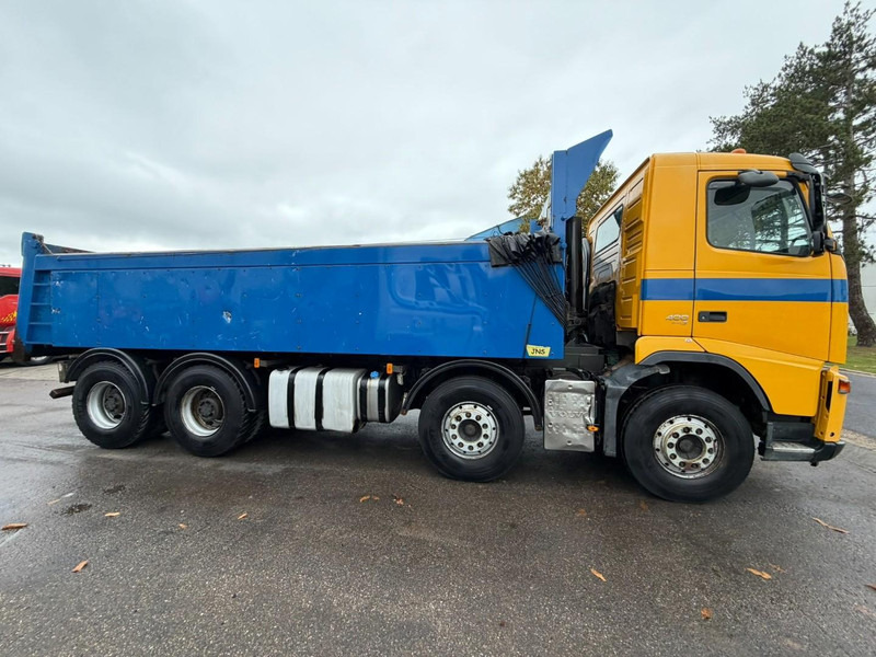 Самосвал Volvo FH 400 8X4 TIPPER (insulated/isolé) - MANUAL 3+3 - STEEL SPRING / BLATT - EURO 5 - TUV 01/2026 - AXLES HUB REDUCTION - BE TRUCK: фото 7