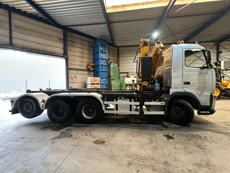 Volvo FH12-420 8x4 HOOKLIFT AJK + CRANE EFFER 250 - 3S - RADIO - TRIDEM LIFT + STEERING AXLE - I SHIFT - BE TRUCK - Крюковой мультилифт, Автоманипулятор: фото 4 Volvo FH12-420 8x4 HOOKLIFT AJK + CRANE EFFER 250 - 3S - RADIO - TRIDEM LIFT + STEERING AXLE - I SHIFT - BE TRUCK - Крюковой мультилифт, Автоманипулятор: фото 4