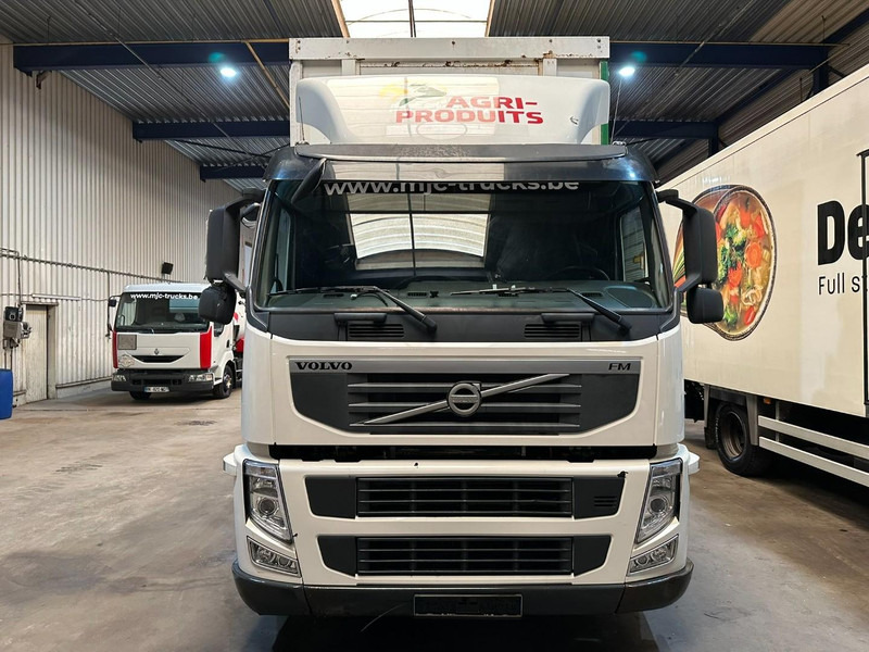 Volvo FM 330 4x2 BOX 7m x 2m48 x 2m75 - 542.000km - EURO 5 - I SHIFT - 19T - A/C - LARGE TAILLIFT - Тентованный грузовик: фото 2 Volvo FM 330 4x2 BOX 7m x 2m48 x 2m75 - 542.000km - EURO 5 - I SHIFT - 19T - A/C - LARGE TAILLIFT - Тентованный грузовик: фото 2