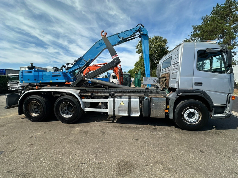 Volvo FM 400 6x4 HOOKLIFT / HAAKARM WAF 20T - EURO 5 - MANUAL - BLADVERING / STEEL SUSPENSION - TÜV 02/2026 - BE TRUCK - Крюковой мультилифт: фото 4 Volvo FM 400 6x4 HOOKLIFT / HAAKARM WAF 20T - EURO 5 - MANUAL - BLADVERING / STEEL SUSPENSION - TÜV 02/2026 - BE TRUCK - Крюковой мультилифт: фото 4
