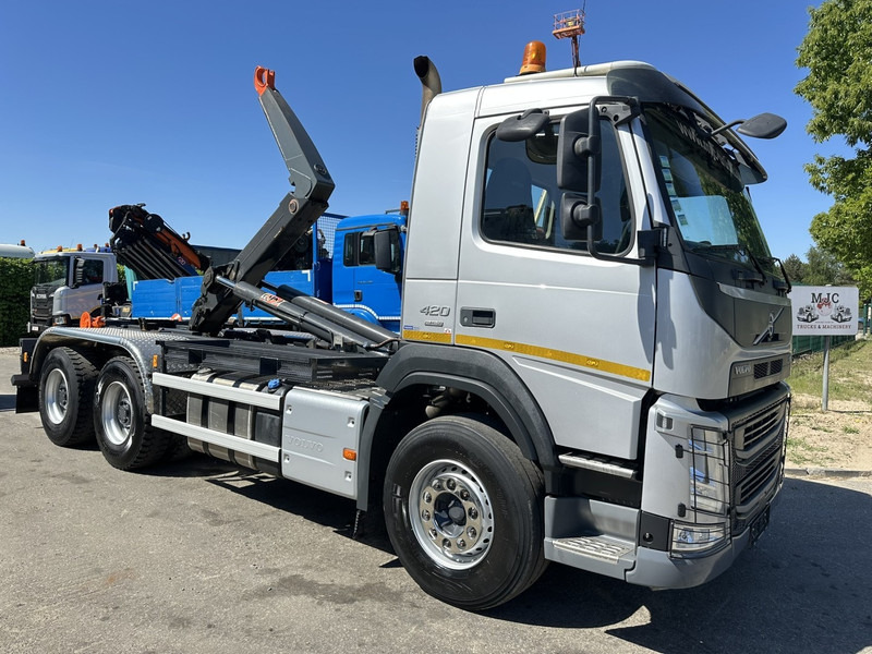 Volvo FM 420 6x4 AJK HOOKLIFT / HAAK 20T - 5760mm - WB 3m90 - *266.000km* - HUB REDUCTION / STEEL SUSPENSION - EURO 6 - BE TRUCK - Крюковой мультилифт: фото 1 Volvo FM 420 6x4 AJK HOOKLIFT / HAAK 20T - 5760mm - WB 3m90 - *266.000km* - HUB REDUCTION / STEEL SUSPENSION - EURO 6 - BE TRUCK - Крюковой мультилифт: фото 1