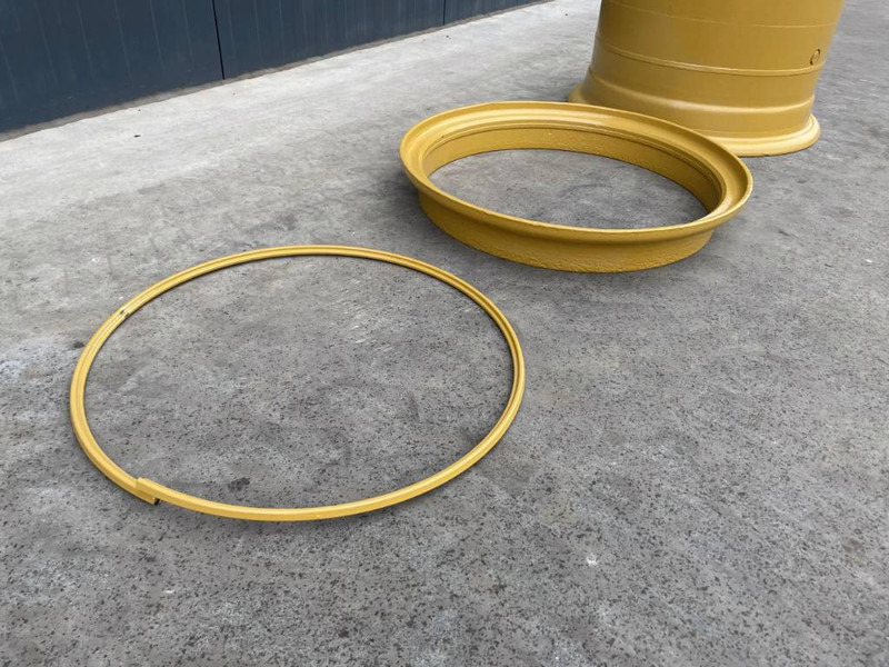 Cat 140H / 140M / 140K / 160H / 160M Rim - Шины и диски для Строительной техники: фото 2 Cat 140H / 140M / 140K / 160H / 160M Rim - Шины и диски для Строительной техники: фото 2