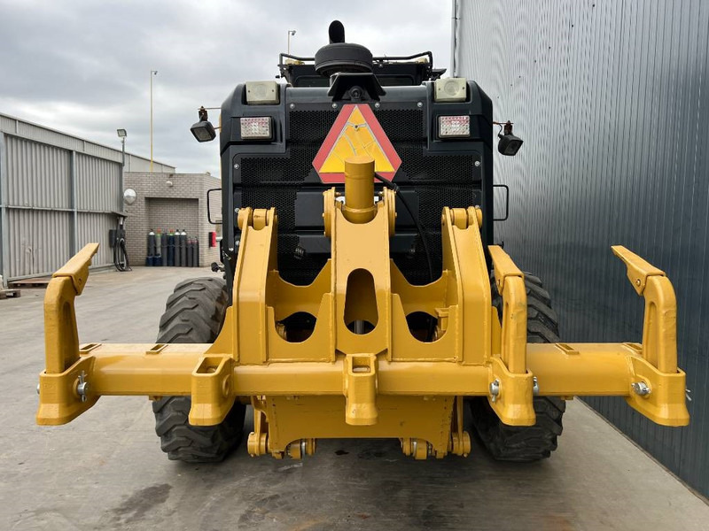 Cat 140M2 AWD - Грейдер: фото 4 Cat 140M2 AWD - Грейдер: фото 4