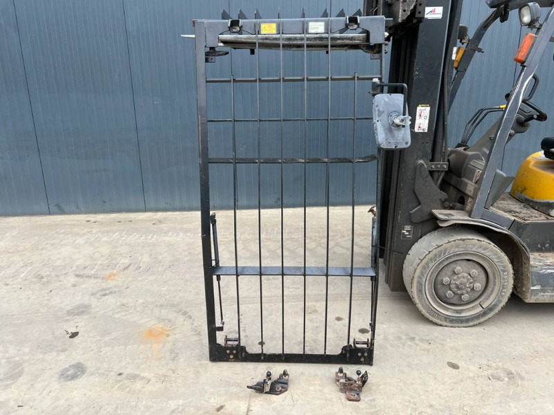 Cat 313D / M315D / 320D / 325D / 330D / 345C / 365C / - Кабина и интерьер для Строительной техники: фото 2 Cat 313D / M315D / 320D / 325D / 330D / 345C / 365C / - Кабина и интерьер для Строительной техники: фото 2