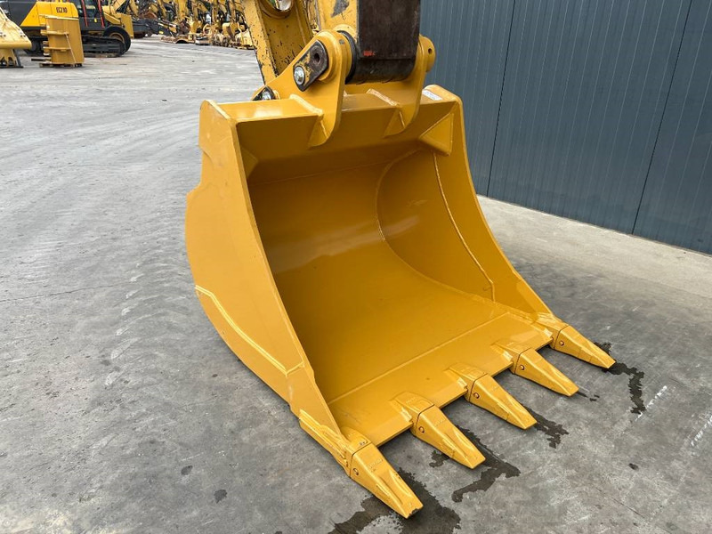 Гусеничный экскаватор Cat 320D L: фото 12