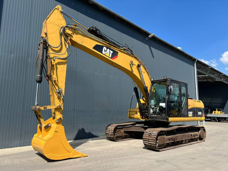 Cat 320D L - Гусеничный экскаватор: фото 1 Cat 320D L - Гусеничный экскаватор: фото 1