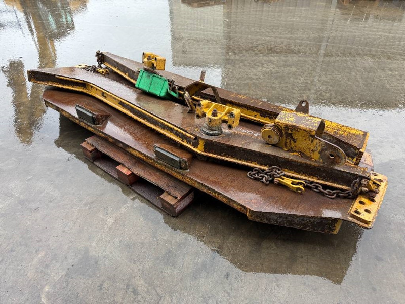 Cat 730 - Гидроборт для Строительной техники: фото 4 Cat 730 - Гидроборт для Строительной техники: фото 4