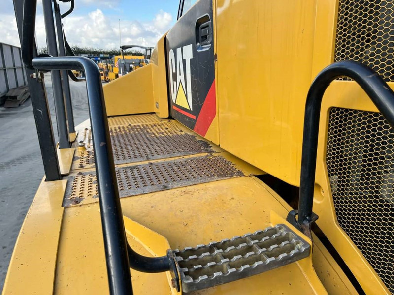 Сочленённый самосвал Cat 735 | 735B: фото 18