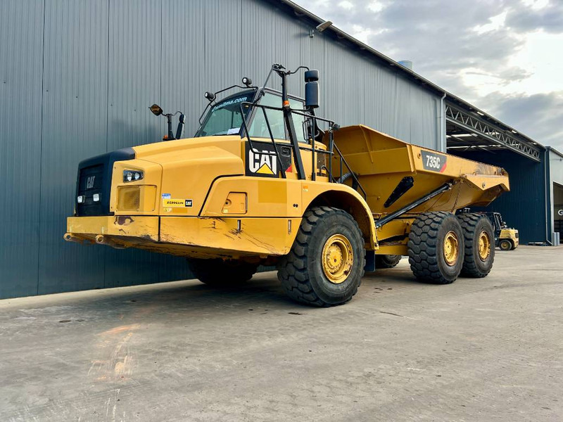 Cat 735C - Сочленённый самосвал: фото 1 Cat 735C - Сочленённый самосвал: фото 1