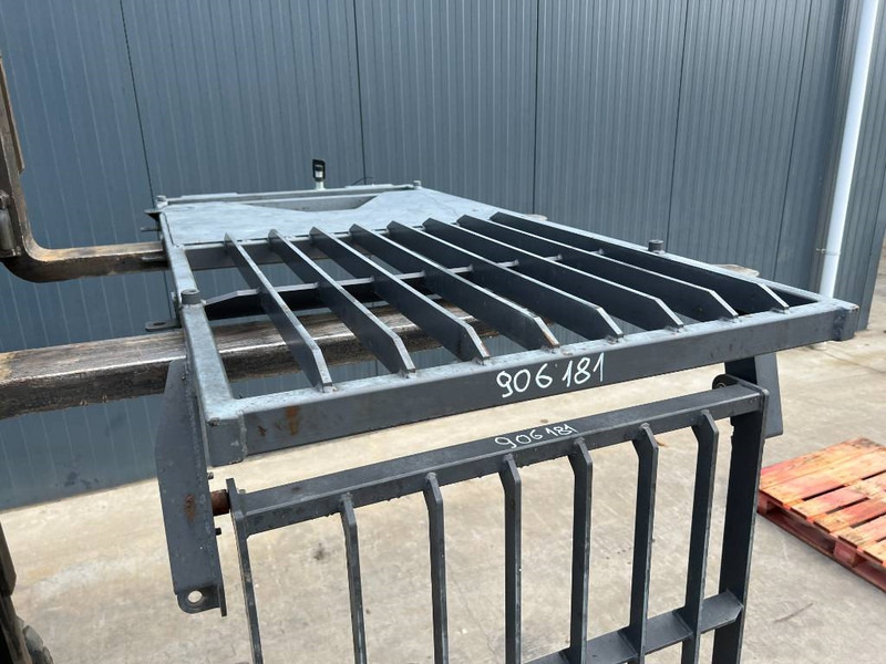 Doosan DX180 / DX225 - Кабина и интерьер для Строительной техники: фото 3 Doosan DX180 / DX225 - Кабина и интерьер для Строительной техники: фото 3