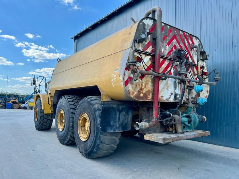Cat 740 Water Truck - Строительная техника: фото 3 Cat 740 Water Truck - Строительная техника: фото 3