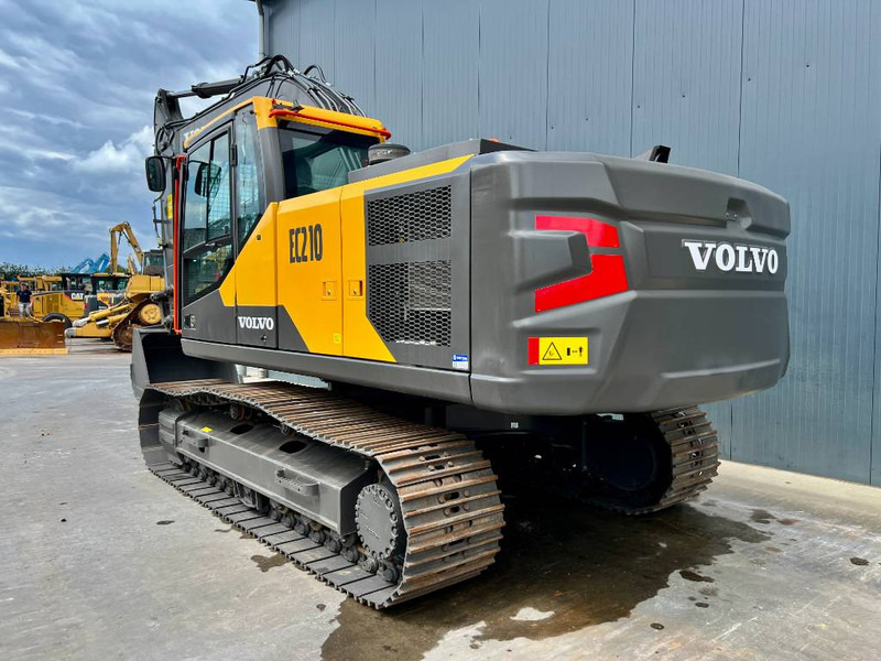 Volvo EC210 - Гусеничный экскаватор: фото 4 Volvo EC210 - Гусеничный экскаватор: фото 4