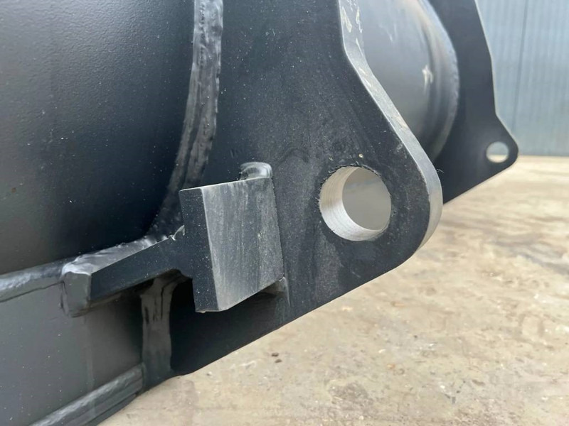 Новый Ковш для Строительной техники Volvo ISO / Lundberg - Volvo L120E: фото 7