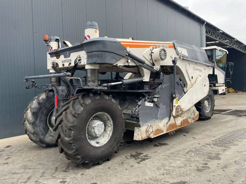 Wirtgen WR200XLi - Каток: фото 4 Wirtgen WR200XLi - Каток: фото 4