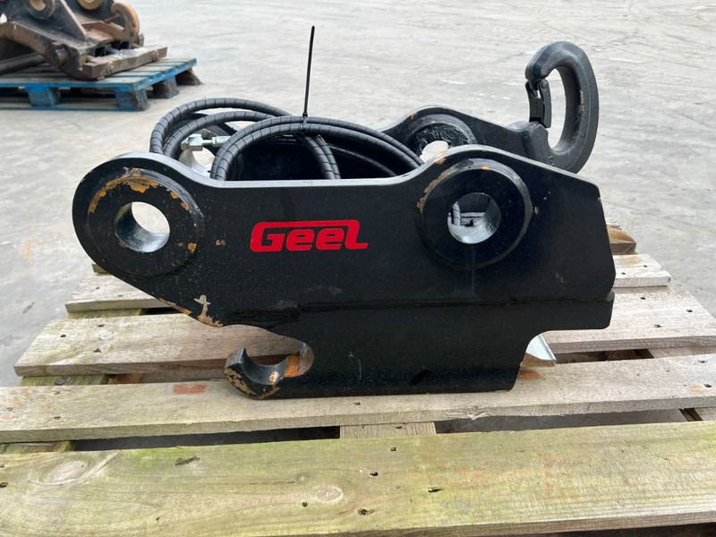 Geel SW035 - 312D / 312E / 313F / 314D / 314F / 315F - Сцепное устройство для Строительной техники: фото 4 Geel SW035 - 312D / 312E / 313F / 314D / 314F / 315F - Сцепное устройство для Строительной техники: фото 4