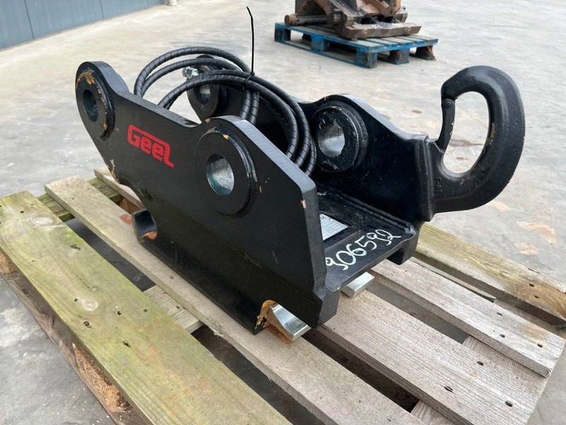 Geel SW035 - 312D / 312E / 313F / 314D / 314F / 315F - Сцепное устройство для Строительной техники: фото 3 Geel SW035 - 312D / 312E / 313F / 314D / 314F / 315F - Сцепное устройство для Строительной техники: фото 3