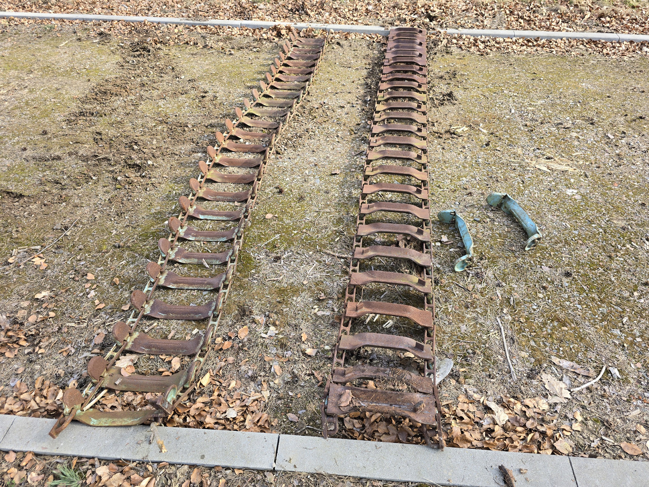 Gąsienice 400/60-15.5 - Гусеница для Лесозаготовительной техники: фото 5 Gąsienice 400/60-15.5 - Гусеница для Лесозаготовительной техники: фото 5