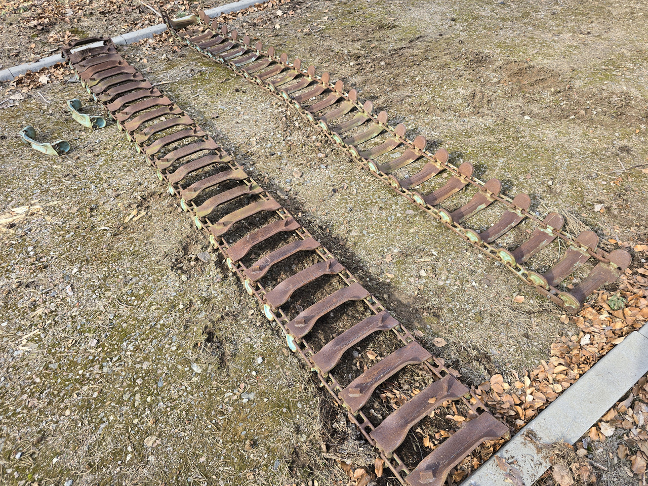 Gąsienice 400/60-15.5 - Гусеница для Лесозаготовительной техники: фото 3 Gąsienice 400/60-15.5 - Гусеница для Лесозаготовительной техники: фото 3