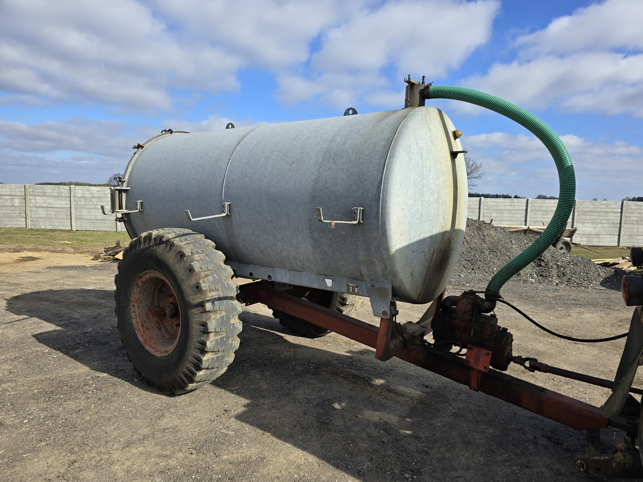 IPSAMachines 6000 L - Цистерна для жидкого навоза: фото 1 IPSAMachines 6000 L - Цистерна для жидкого навоза: фото 1