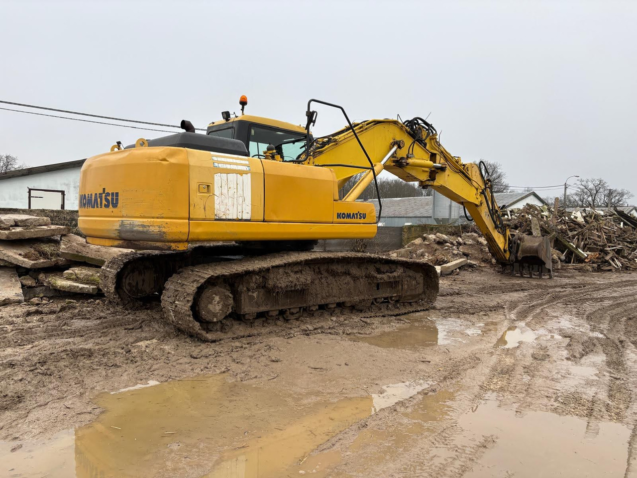 KOMATSU PC 210 LC-7 - Гусеничный экскаватор: фото 4 KOMATSU PC 210 LC-7 - Гусеничный экскаватор: фото 4