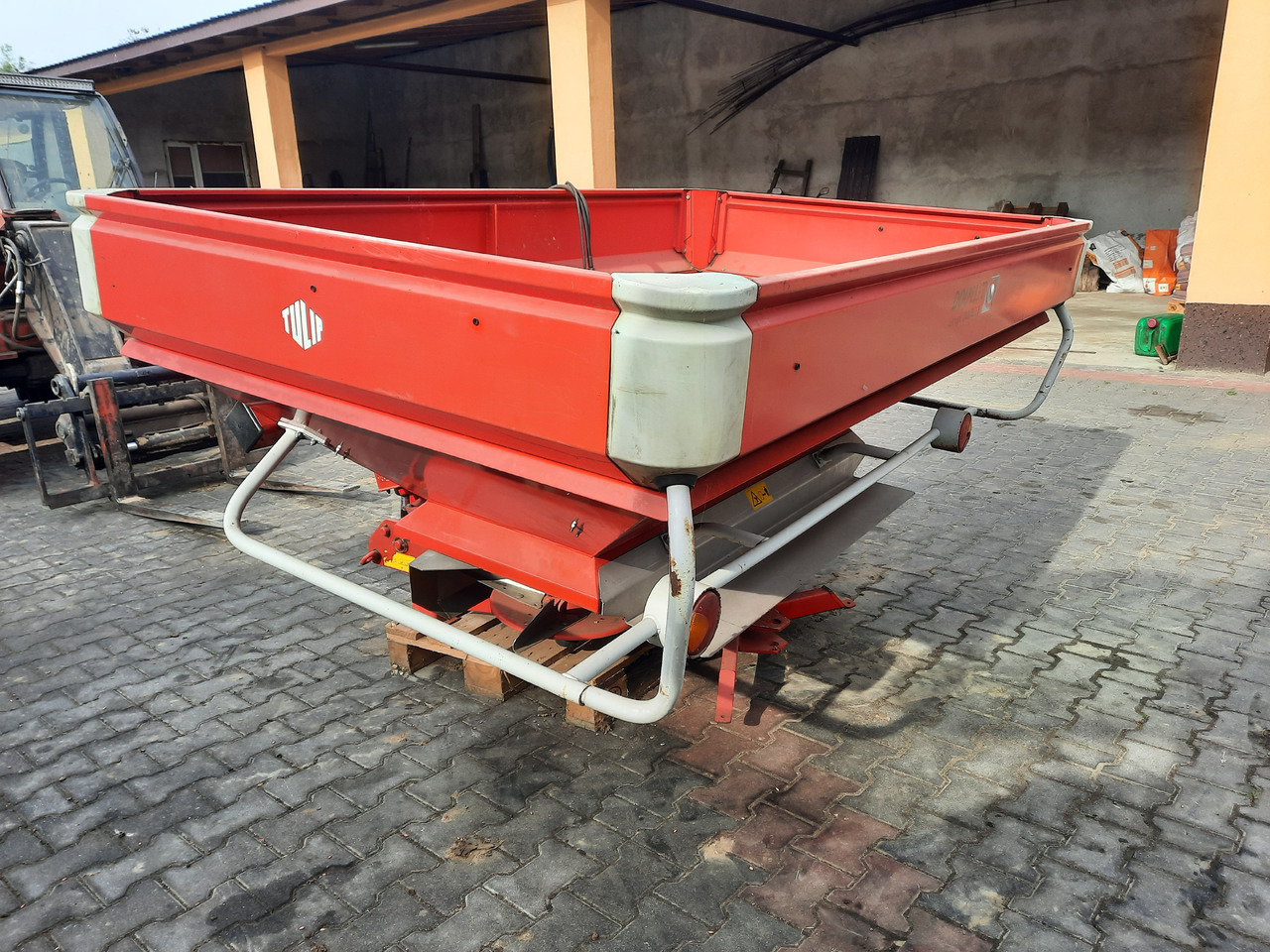 LELY CENTERLINER SX 2000 L - Разбрасыватель удобрений: фото 5 LELY CENTERLINER SX 2000 L - Разбрасыватель удобрений: фото 5