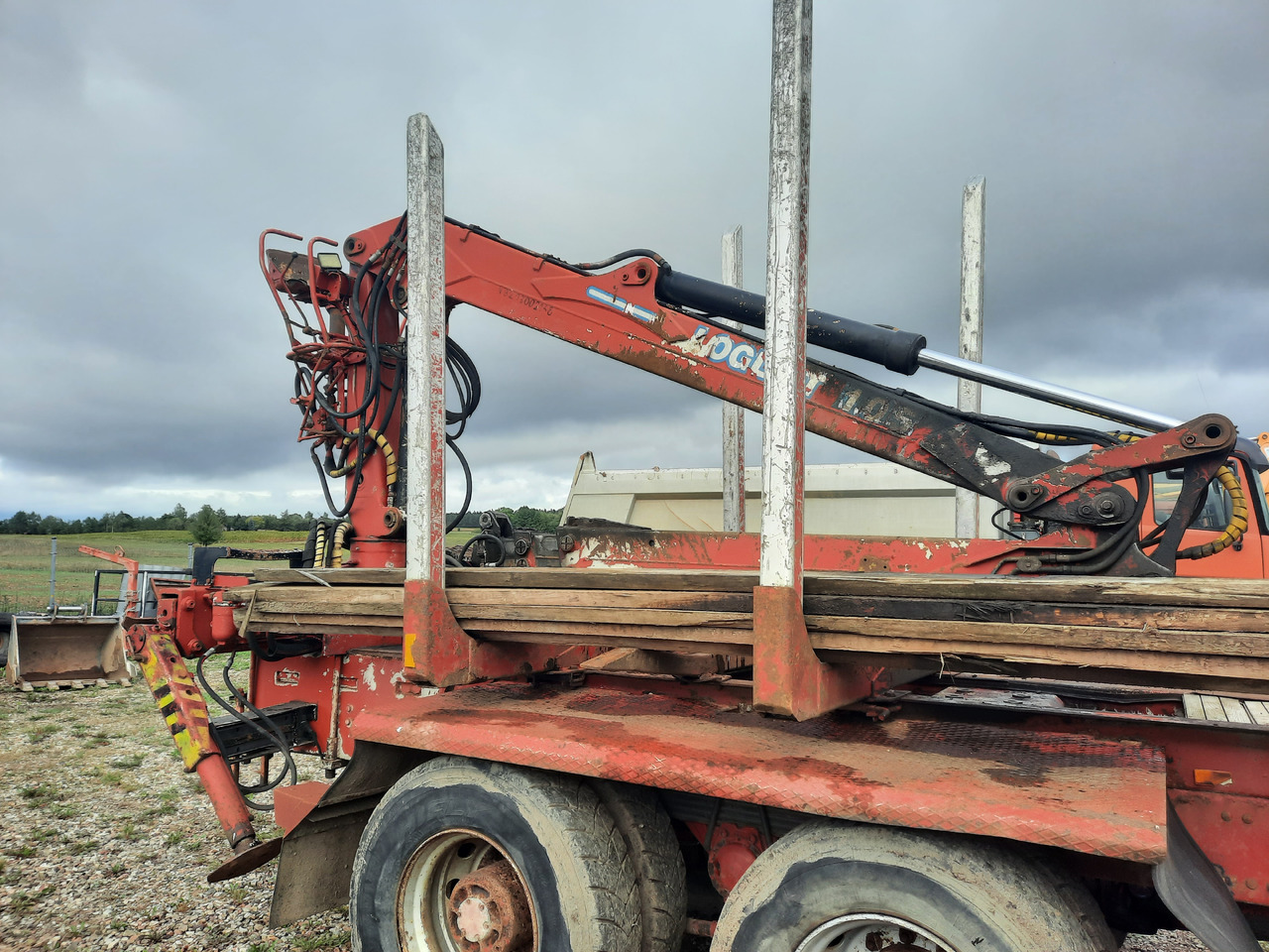 LOGLIFT F 105 S - Кран-манипулятор: фото 5 LOGLIFT F 105 S - Кран-манипулятор: фото 5