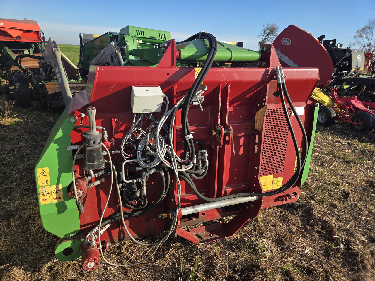 STRAUTMANN Siloblitz 201 D - Кормоуборочный комбайн: фото 5 STRAUTMANN Siloblitz 201 D - Кормоуборочный комбайн: фото 5