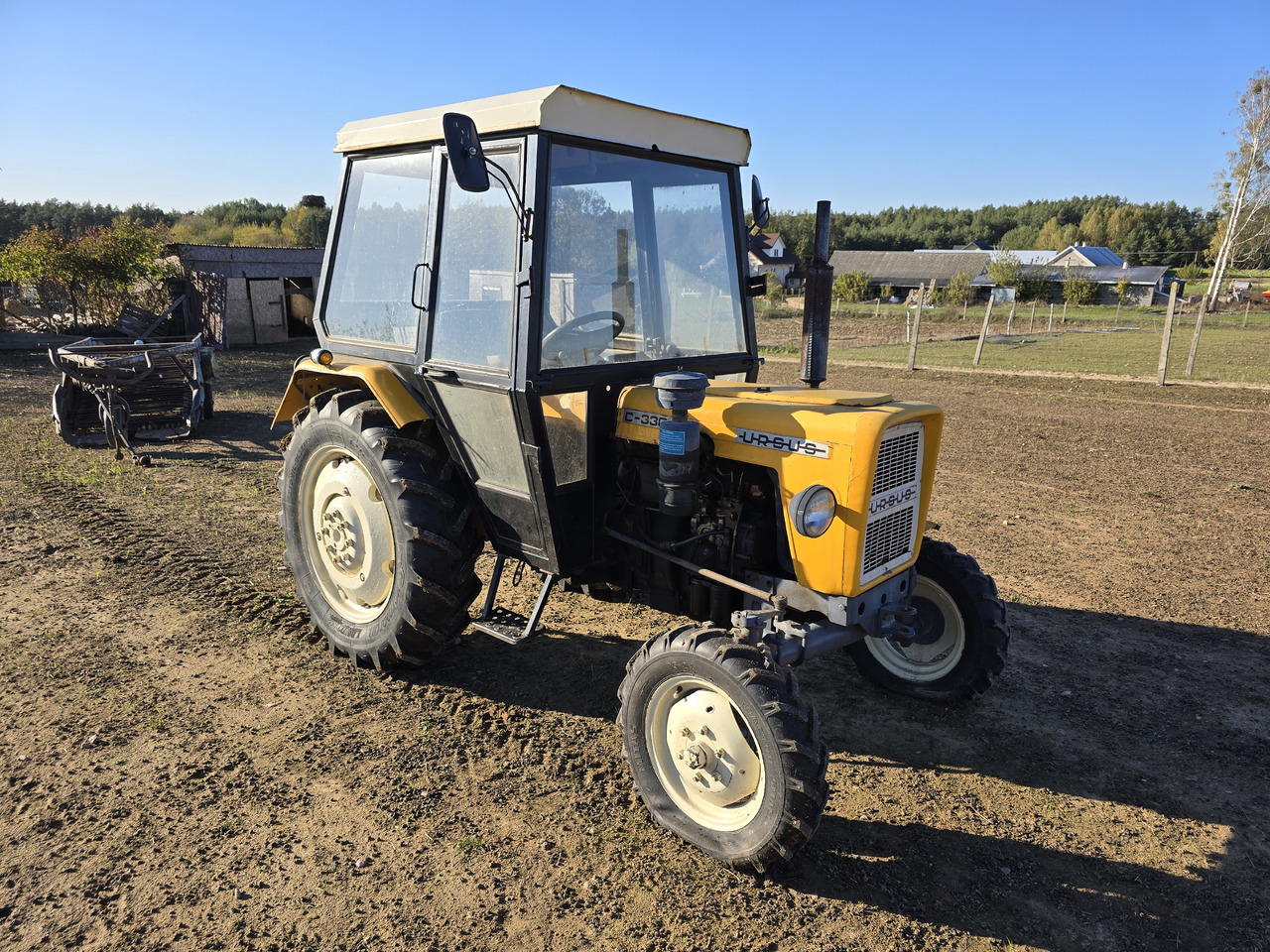 Ursus C-330 - Трактор: фото 1 Ursus C-330 - Трактор: фото 1