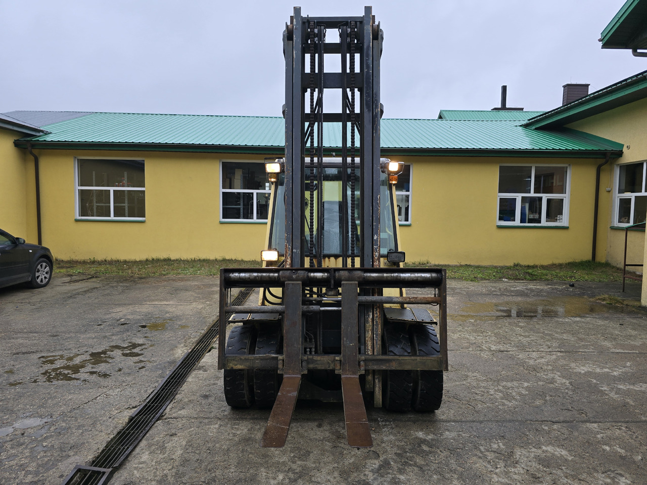 Hyster H4.00XM-5 - Дизельный погрузчик: фото 4 Hyster H4.00XM-5 - Дизельный погрузчик: фото 4