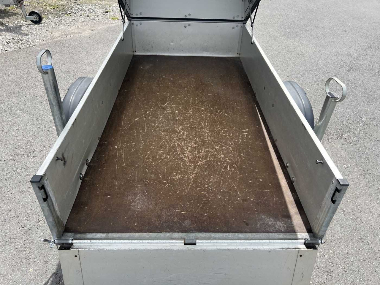 ANSSEMS GT 750 HT Deckelanhänger - Прицеп для легкового автомобиля: фото 5 ANSSEMS GT 750 HT Deckelanhänger - Прицеп для легкового автомобиля: фото 5