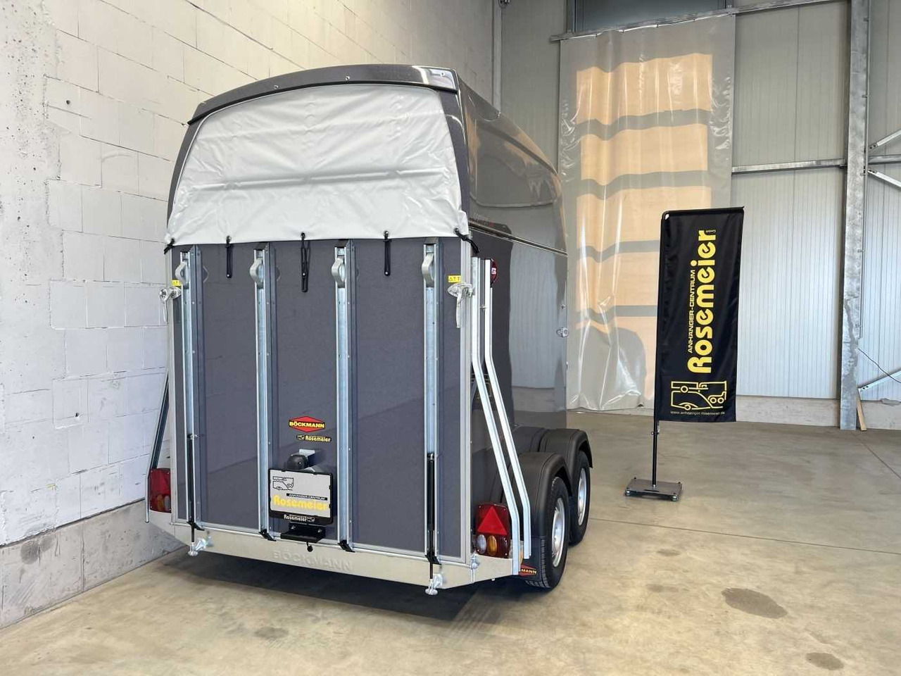 BOECKMANN Comfort Esprit Eco Pferdeanhänger - Прицеп-коневоз: фото 5 BOECKMANN Comfort Esprit Eco Pferdeanhänger - Прицеп-коневоз: фото 5