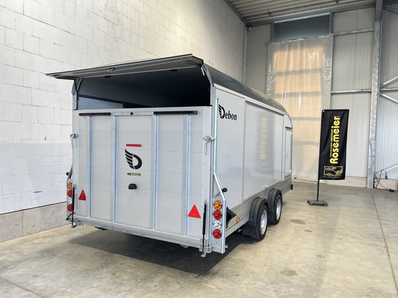 CHEVAL LIBERTE DEBON C1000 Roadster Autotransporter geschlossen в лизинг CHEVAL LIBERTE DEBON C1000 Roadster Autotransporter geschlossen: фото 12 CHEVAL LIBERTE DEBON C1000 Roadster Autotransporter geschlossen в лизинг CHEVAL LIBERTE DEBON C1000 Roadster Autotransporter geschlossen: фото 12