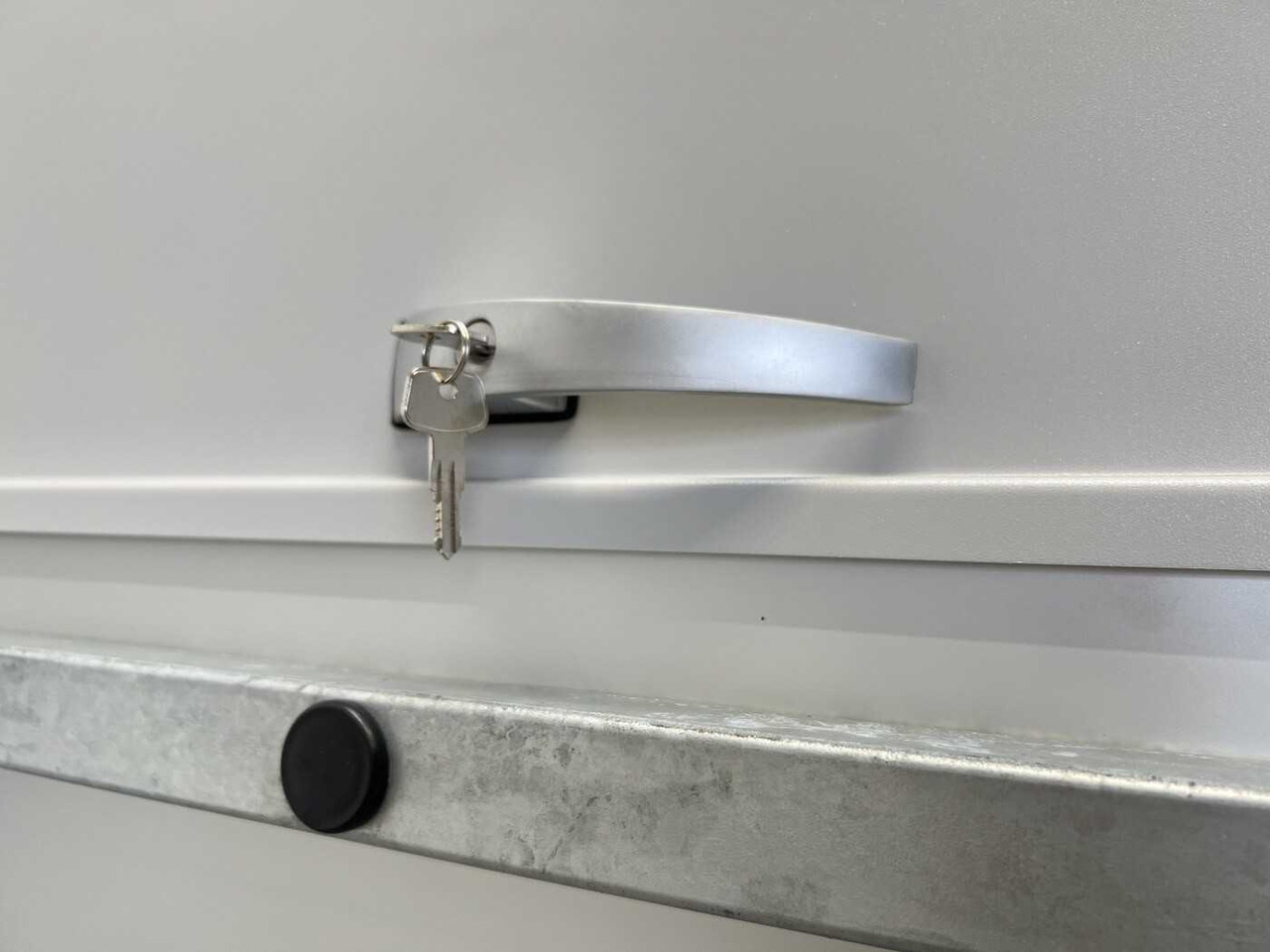 CHEVAL LIBERTE DEBON C1000 Roadster Autotransporter geschlossen в лизинг CHEVAL LIBERTE DEBON C1000 Roadster Autotransporter geschlossen: фото 17 CHEVAL LIBERTE DEBON C1000 Roadster Autotransporter geschlossen в лизинг CHEVAL LIBERTE DEBON C1000 Roadster Autotransporter geschlossen: фото 17