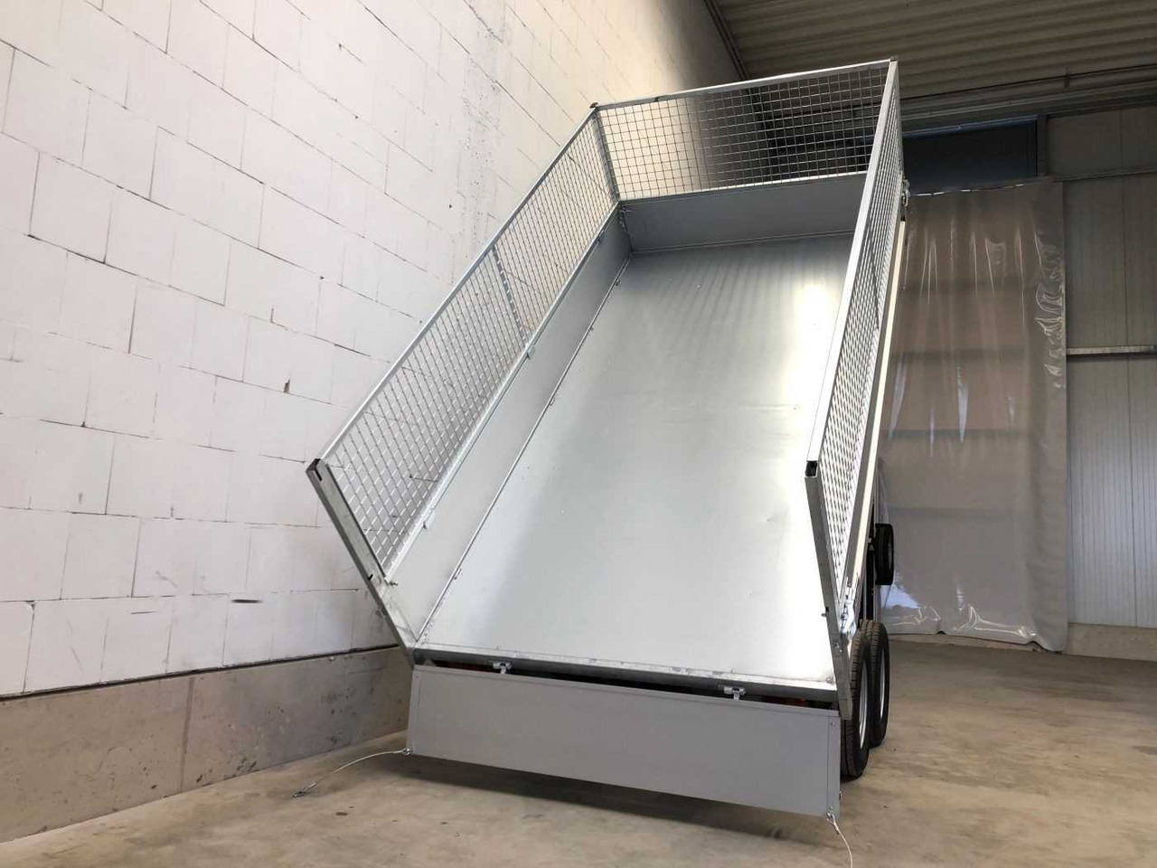 CHEVAL LIBERTE DEBON PW1.2E Lux E-Pumpe Gitter Rückwärtskipper - Самосвальный прицеп: фото 4 CHEVAL LIBERTE DEBON PW1.2E Lux E-Pumpe Gitter Rückwärtskipper - Самосвальный прицеп: фото 4