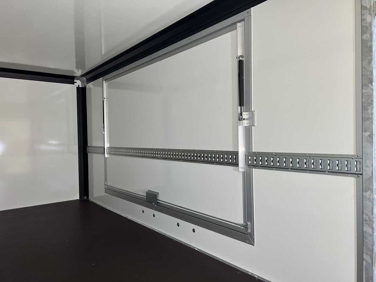 Новый Торговый прицеп HENRA Box Trailer mit Seitenklappe Kofferanhänger: фото 12