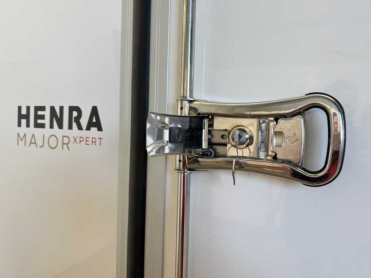 Новый Торговый прицеп HENRA Box Trailer mit Seitenklappe Kofferanhänger: фото 21
