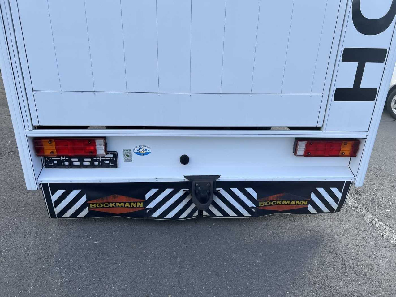MERCEDES-BENZ Atego 918 LKW - Коневоз: фото 3 MERCEDES-BENZ Atego 918 LKW - Коневоз: фото 3